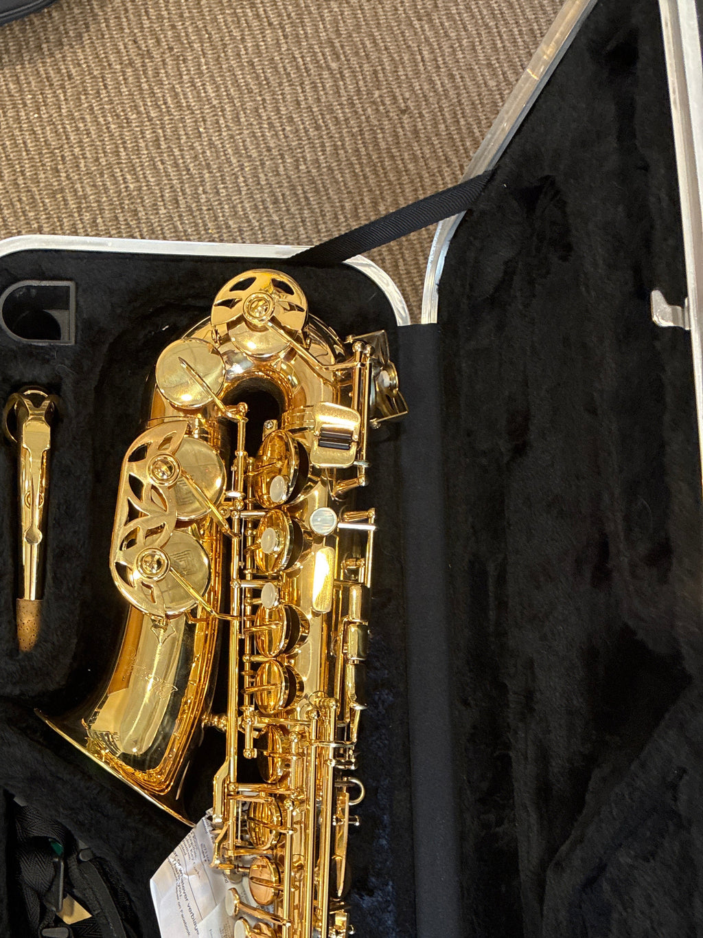 Blessing Alto Saxophone BAS-1287 Standard Series; SN: 571100 used yet in near mint condition-