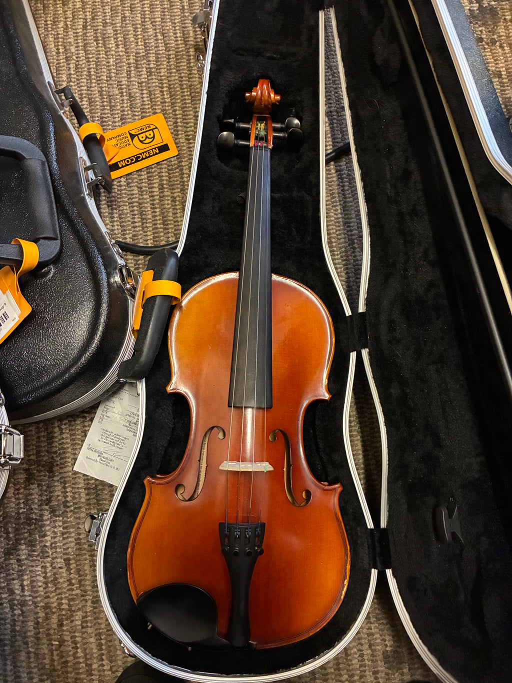 Eric Pfretzschner 4/4 (Full-Size) Student Violin model 30114/4- Like New (SN: P20385)