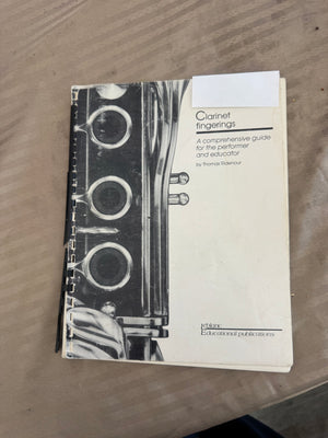 Clarinet Fingerings by Thomas Ridenour (Hard Copy)
