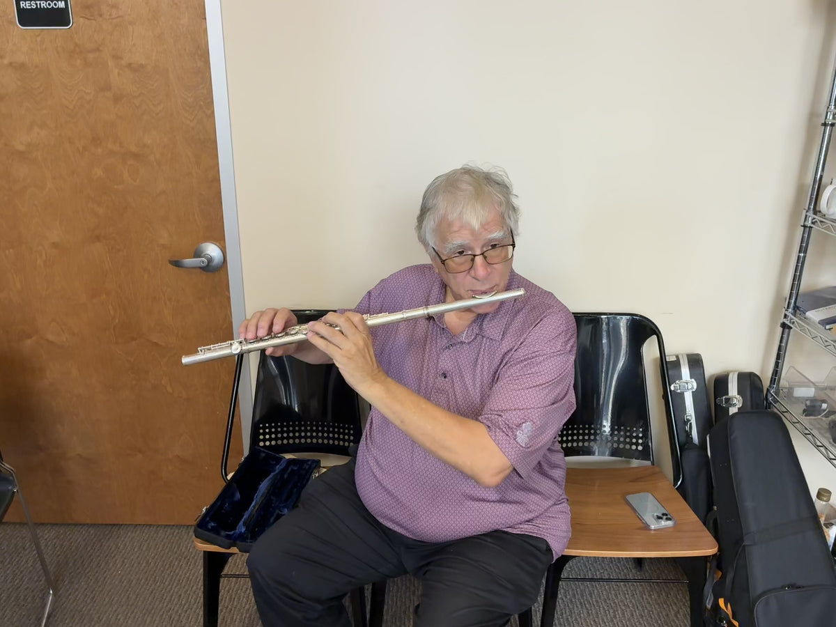 Barrington “J Series” Student caliber flute