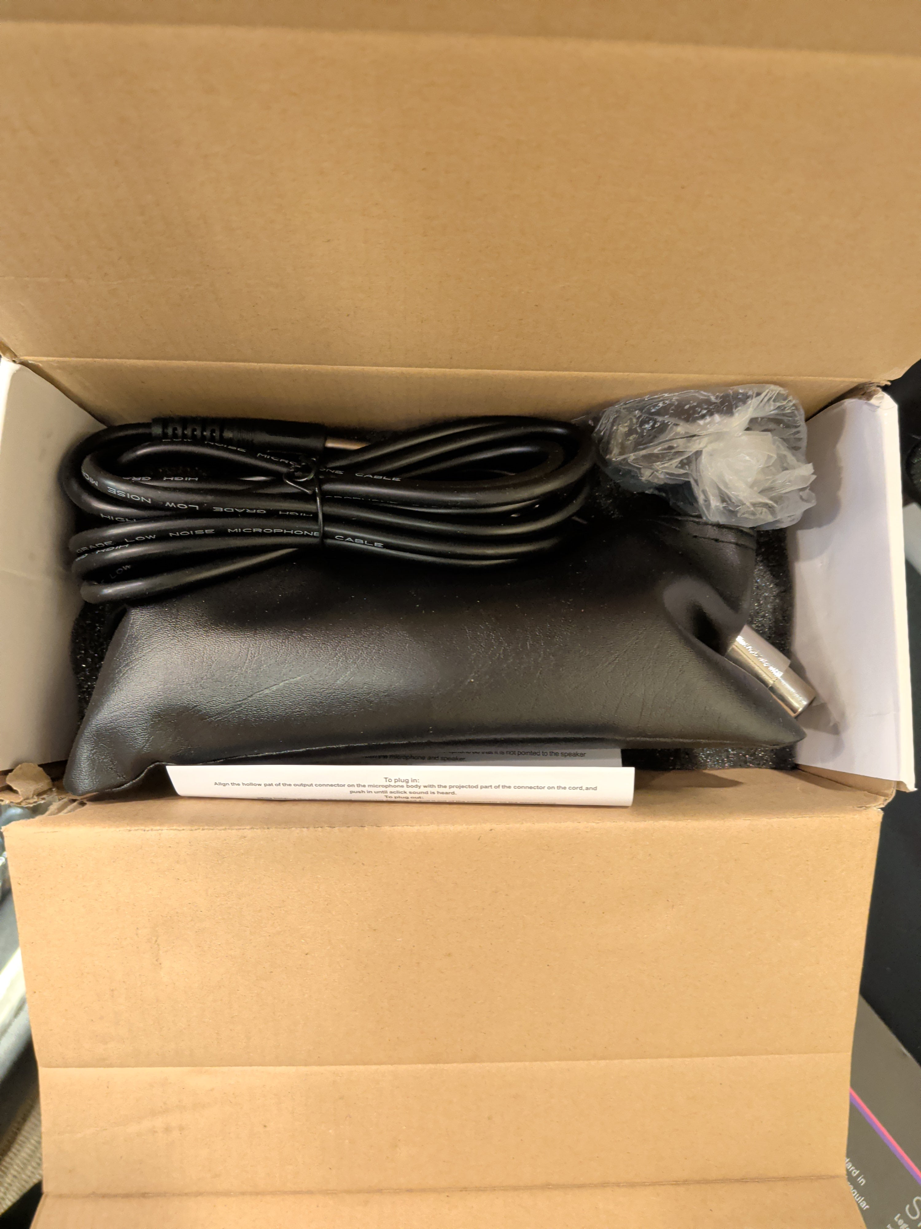 Shure SM58 Cardioid Dynamic {Legendary Vocal Microphone}